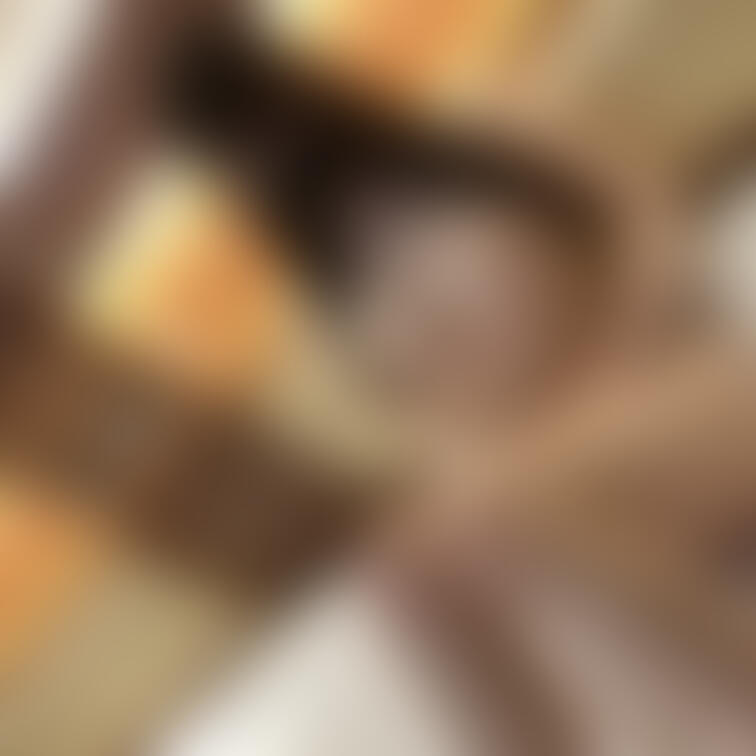 あの有名アイドルの○○○。超超超絶美女。小柄×細身×Gカップがオジさんと本能で絡み合う！オジさんのオチ◯ポで何度もメスイ