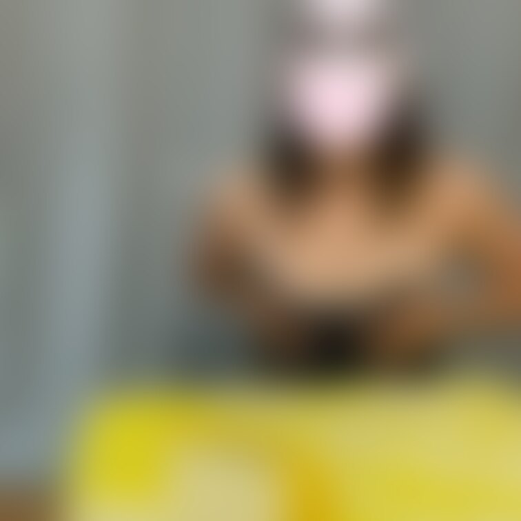 キツネのお面でスク水着て○○○乳搾ったり、ディルドにかけてみたり、この日履いていたおパンツにかけたり○○○乳でいやらしい