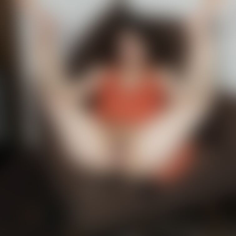 【蔵出し作品】#002_NATSUMI
NATSUMIの「おしっこで大惨事(;^_^A」(16/28ページ)
こ