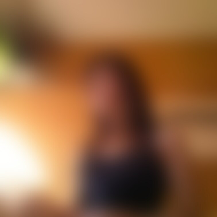 少し前の妻。
今と同じくらい美人だと思う。
今はこれに色気とフェロモンと少し肉がプラス。