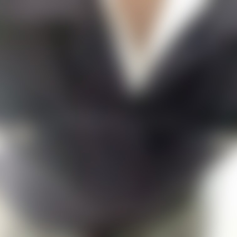 ノーブラでボランティア活動🤭
ブラしてないし膨らみが無い🤭🤭🤭
おじいちゃんと楽しく話しながら頑張った🤣