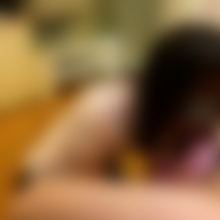 一生懸命フェラチオ♡

障がい者向け高級射精サービス「ホワイトハンズ」を不正利用して○○○した動画#09（30代主婦