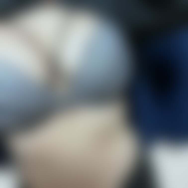 新しい部屋と新しい無駄紐🥺🥺