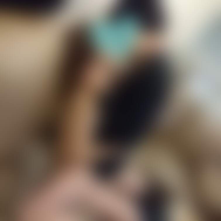 👍無料プラン👍
妻クリンのオキニ君😍
イケてる女装子さんです。
先ずはセクシーCAコスプレでクリンとレズプレイ💕