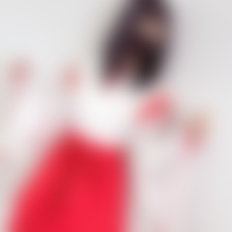 新年っぽく巫女さんだよ🎍

実はノーパンノーブラなのです😈

今年の抜き初め、おかずはよみにしてよね💕︎