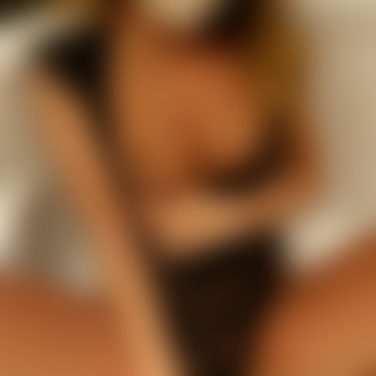 おはよん🖤
朝から過激すぎかな？🫣

でもこれで1日頑張れるよね🤭💕