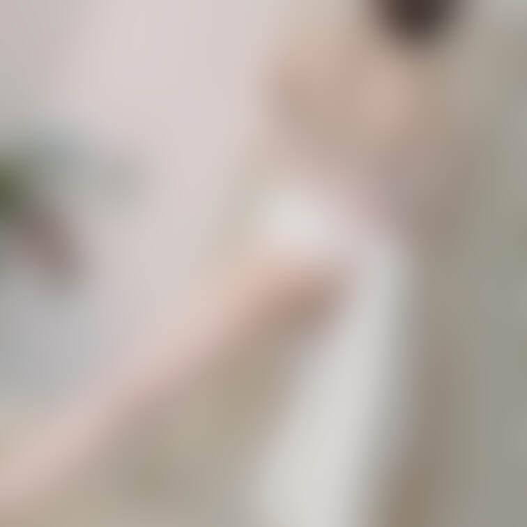 おはよ♡
後ろもどうかな?🍑