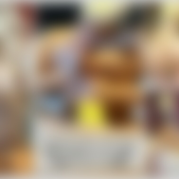 皆さまこんにちは。
いつもありがとうございます。

今回は「【デカパイブルーマジック】爆乳デカ尻コンカフェ嬢の高速