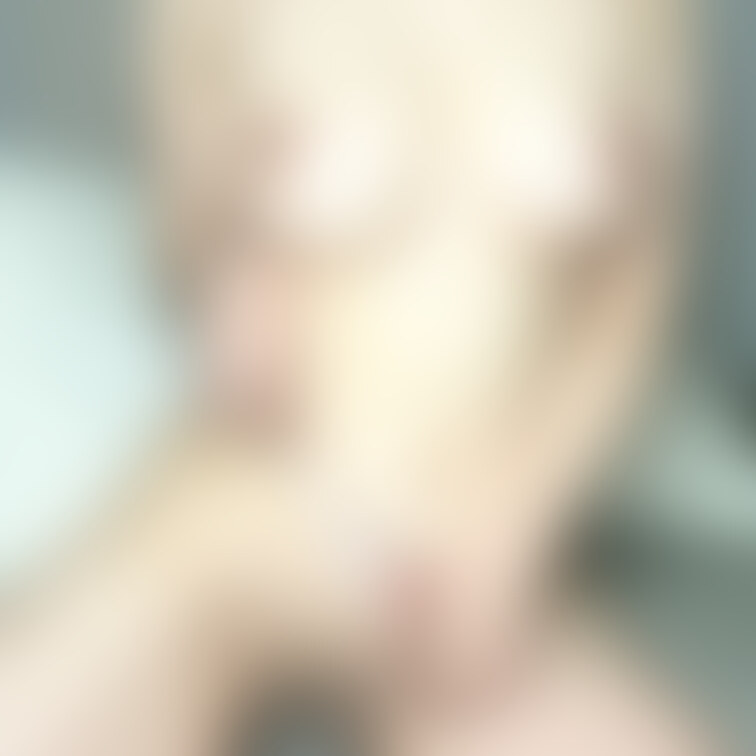 出しすぎて恥ずかしい…///
