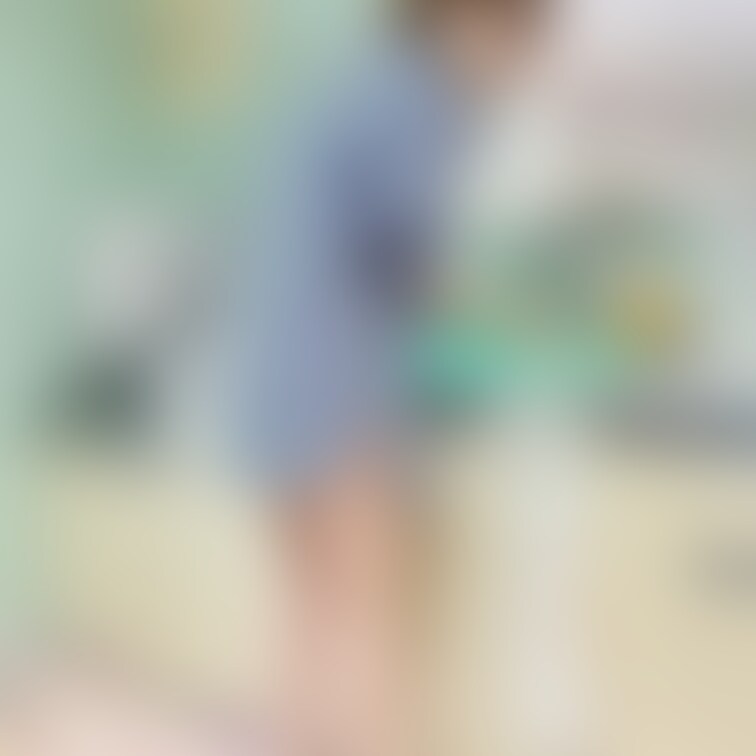 おはよぅ❤️
GWも終わって今日から仕事だょ✨🥲
みんなも頑張ろぅね💕
昨日帰宅後に暑くてズボン脱いでたら