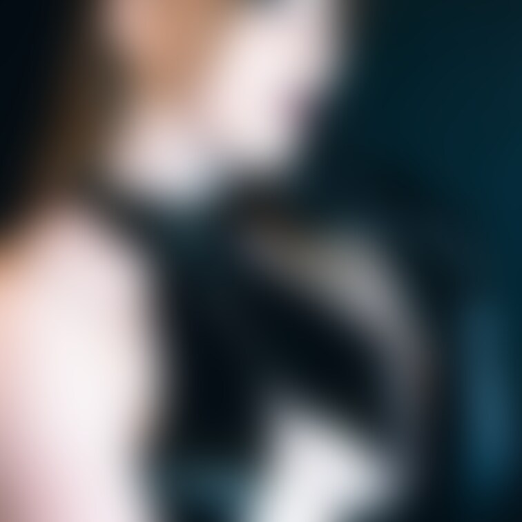 【4枚】June Lovejoyさん
お仕事でAV女優さんを撮影した時のもの。
動画もあわせて撮影する必要があったの