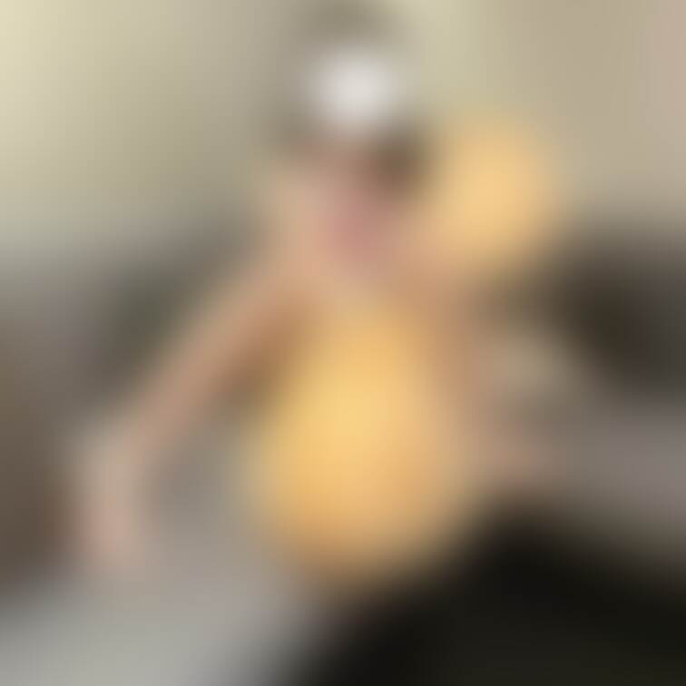 『パンツを見せて応援してくれるえっちなチアリーダー』の写真詰合せです📷

えちえちな太ももとチラッと見えるパンツで興