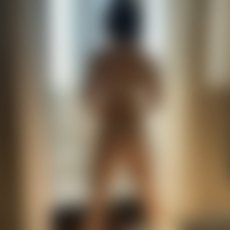 仁王立ちして外を眺めるMikuは
なんだか男前(*´艸`)プププ💕💕💕
