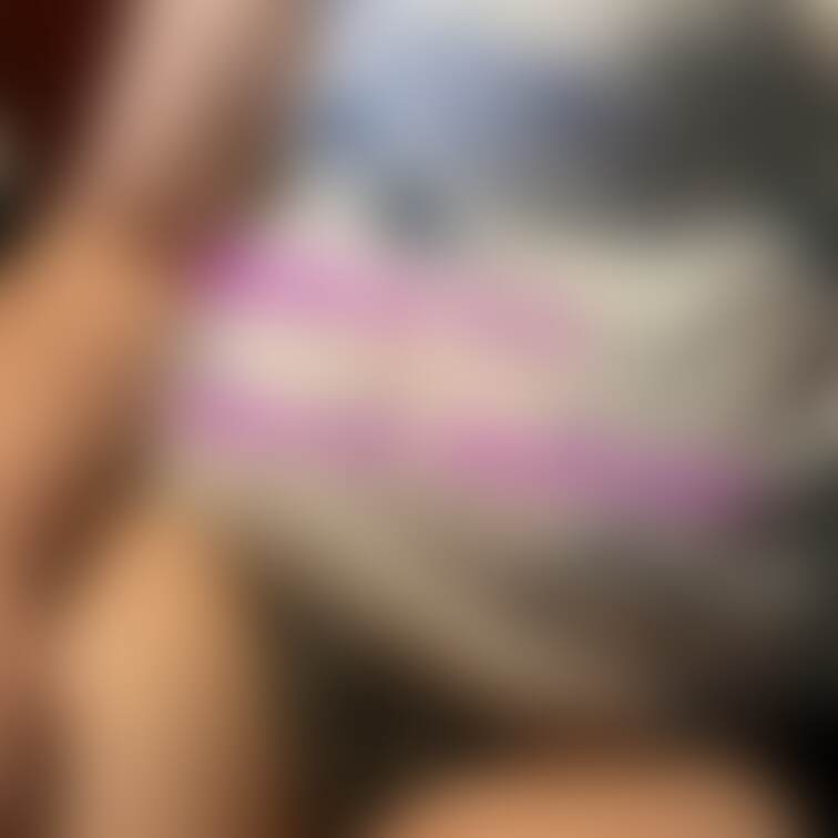 パンツ脱がせて