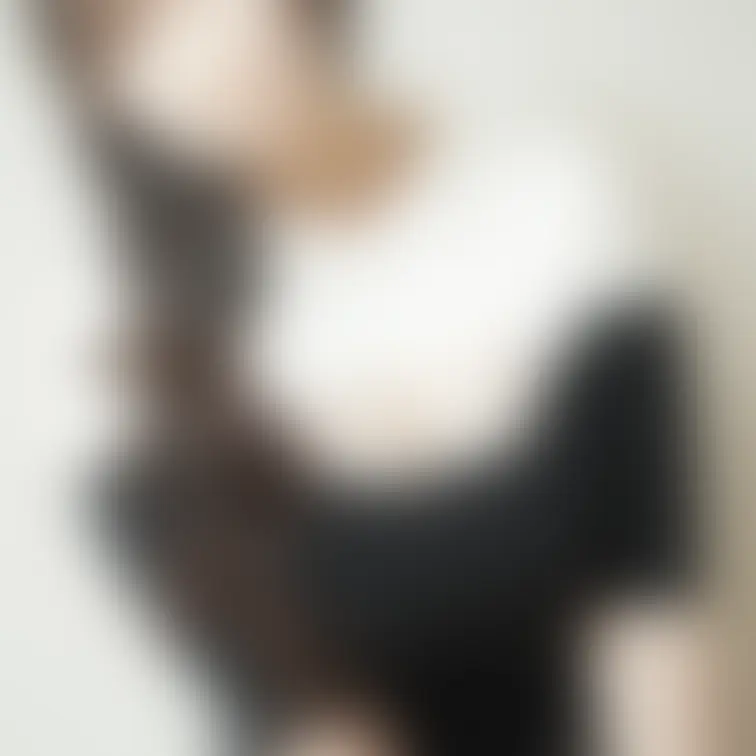 今日は2/10でニットの日らしいですよ〜〜
えちえちニットとずっしり重たいお乳の写真です🍼
色んな角度からお乳と