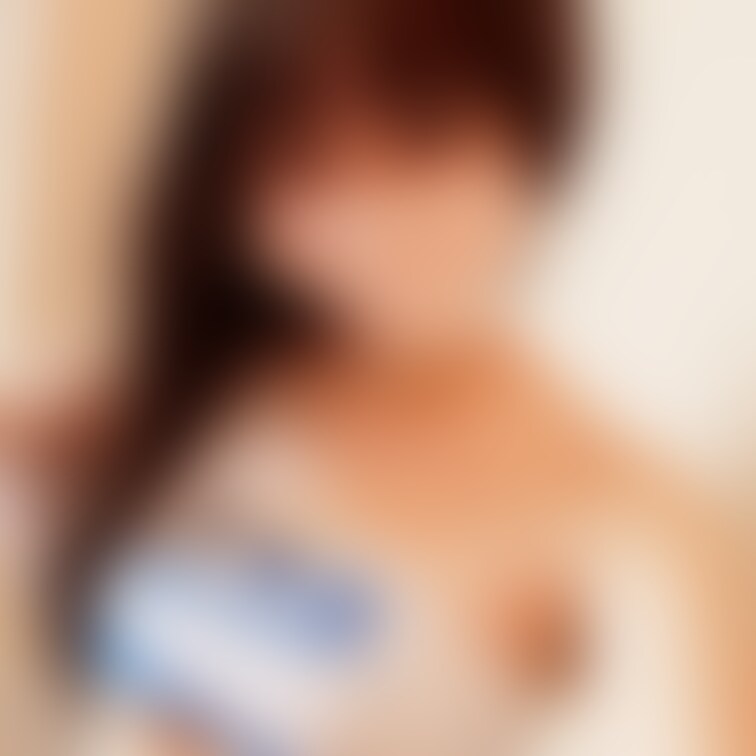 このレースクイーンのコスプレセックス動画(音量注意)を明日投稿します❤楽しみにしててね❤