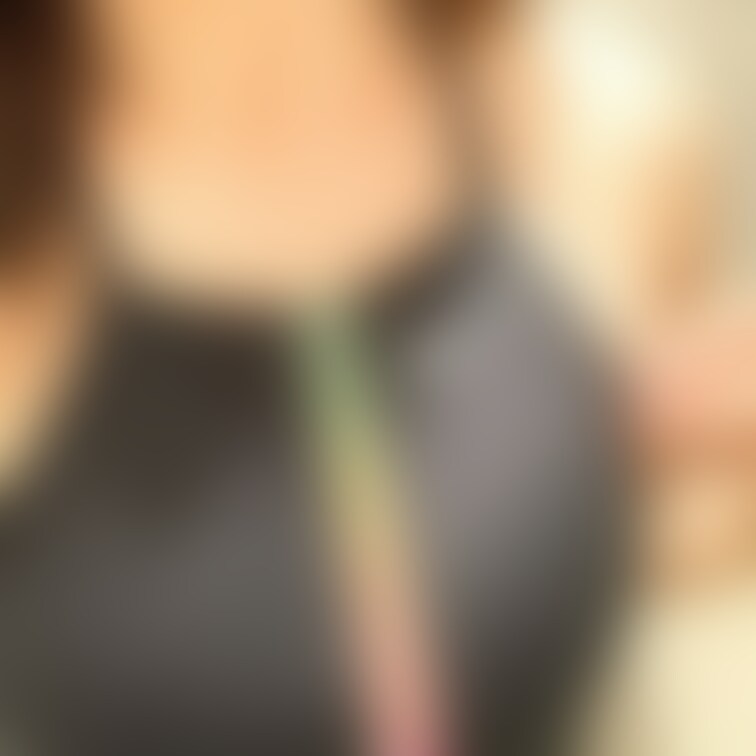 三女からジムウェア姿が送られて来ました。
パット入れ過ぎだろ♡💦