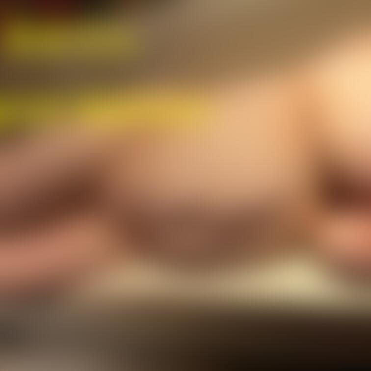 横になる？