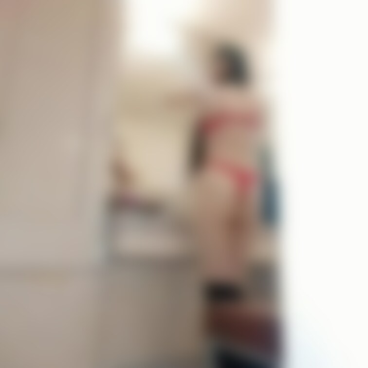 Sな✨お○○○さんのお部屋を
覗いたら♥

お○飲まされちゃいます♥