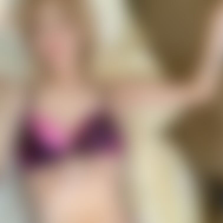 押し倒して何をしゅるんですか？・・・