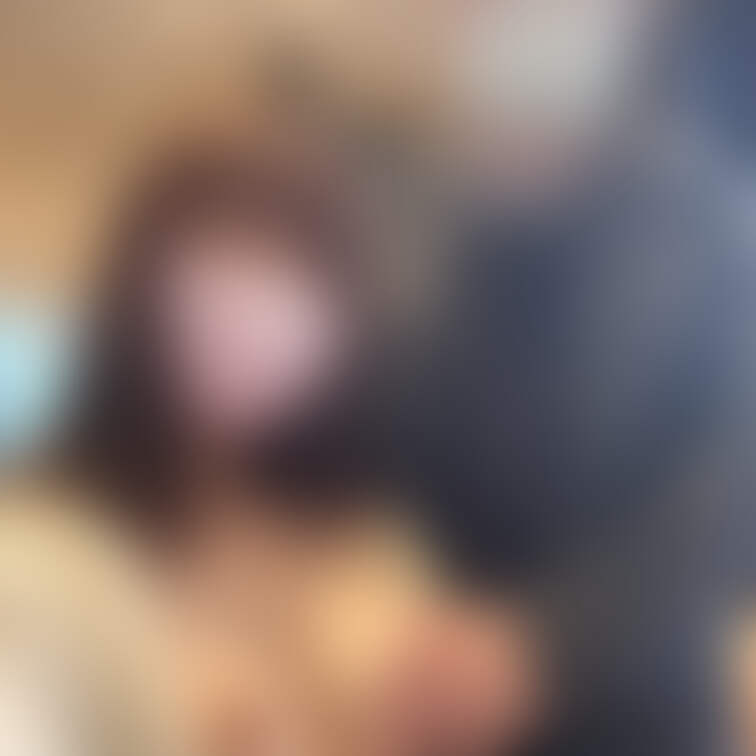 先日の露出デートの写真はラスト♡動画の編集もしてるけど、ちょっと仕事が忙しくて時間確保出来ず🙏💦
さすがに今日は眠くて