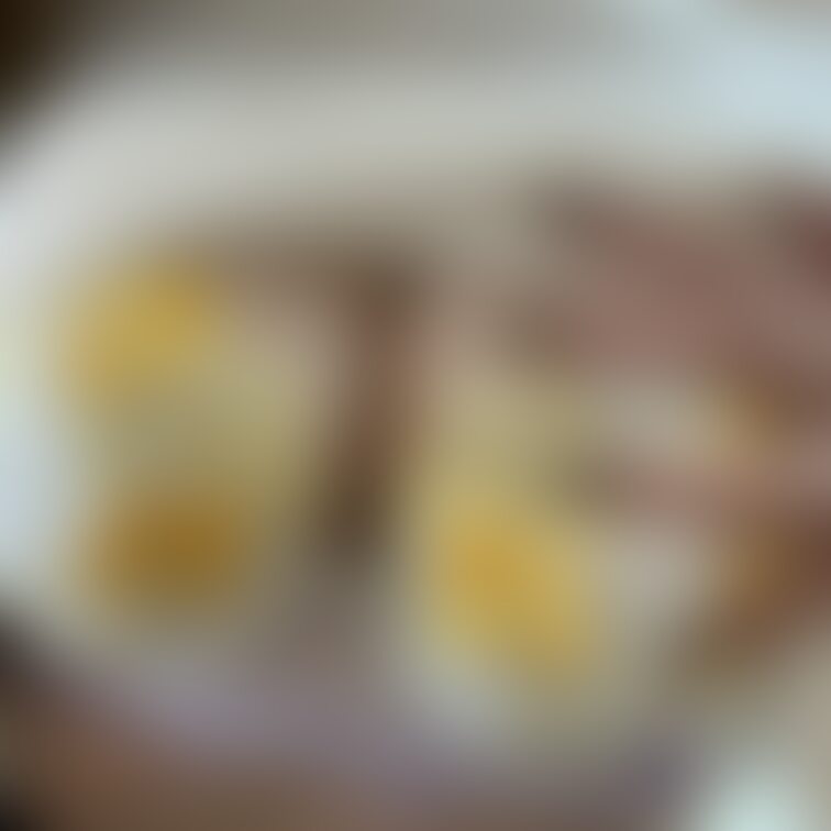ブラからぽ○○○したおっぱいと食い込みTバック💓