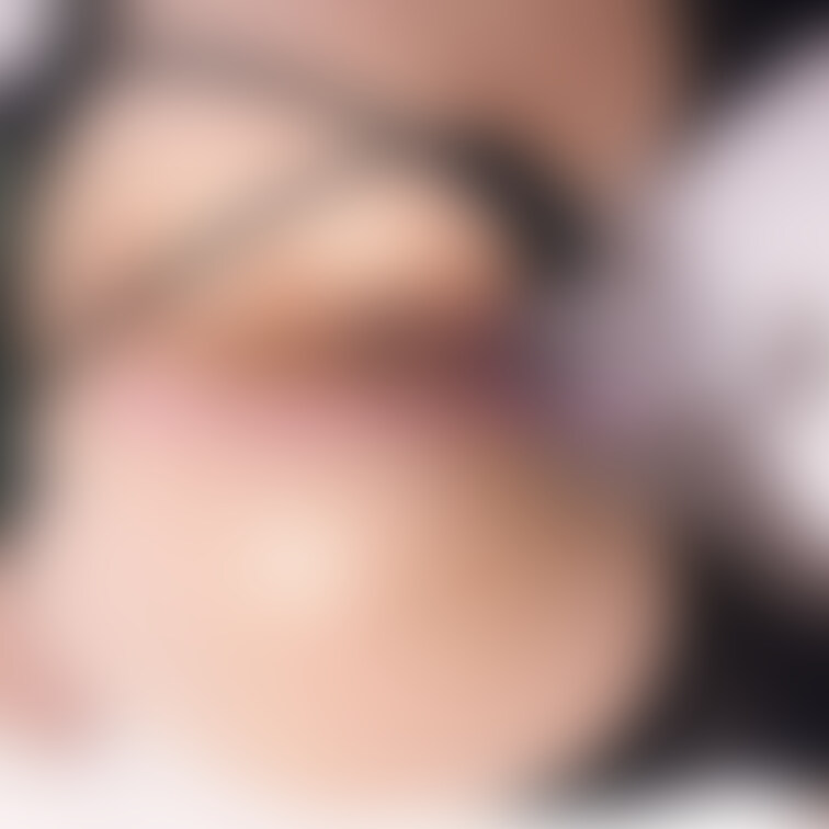 ほんとうはおちんぽがいいのに…🥺💦
ばいぶじゃ物足りないよぉ💕