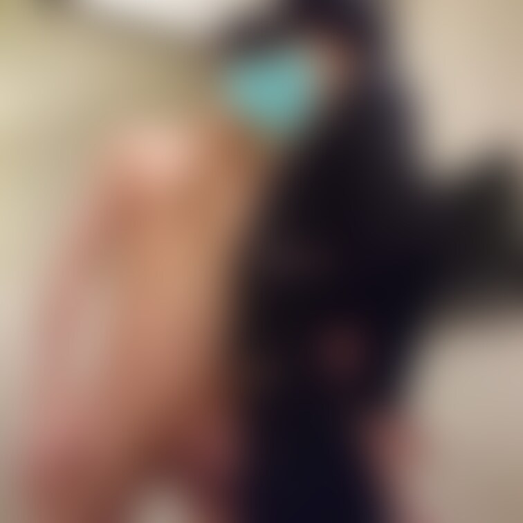 妻クリンです💕💕
お気に入りのバイセクな彼は、夫チンチとも仲良しです💖
私が二人のキスを撮りましたので観てくださいね