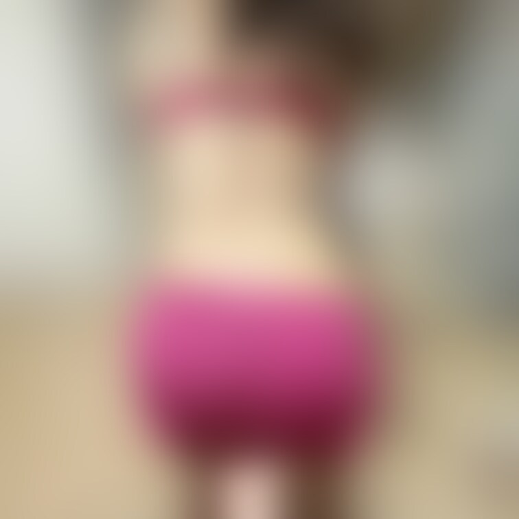 今日はエッチする気無いよ的な雰囲気出してたのに
触ってみたら
ぬ、濡れてる