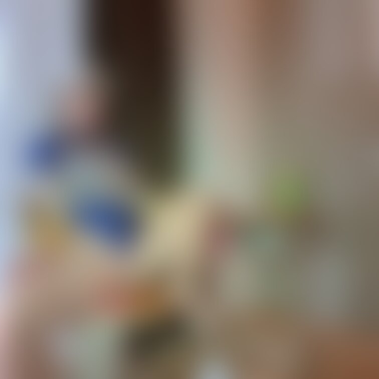 本日チアリーダー部に入部しました💖(その2)
机の奥に隠してた秘密のローターで。。