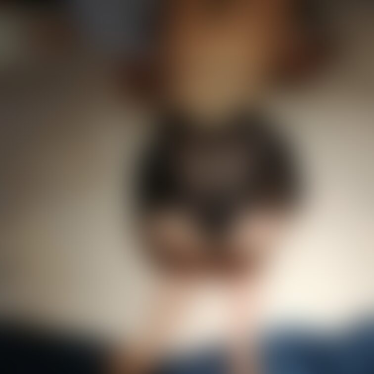 妻のランジェリー姿です
後ろから入れて欲しいみたいです