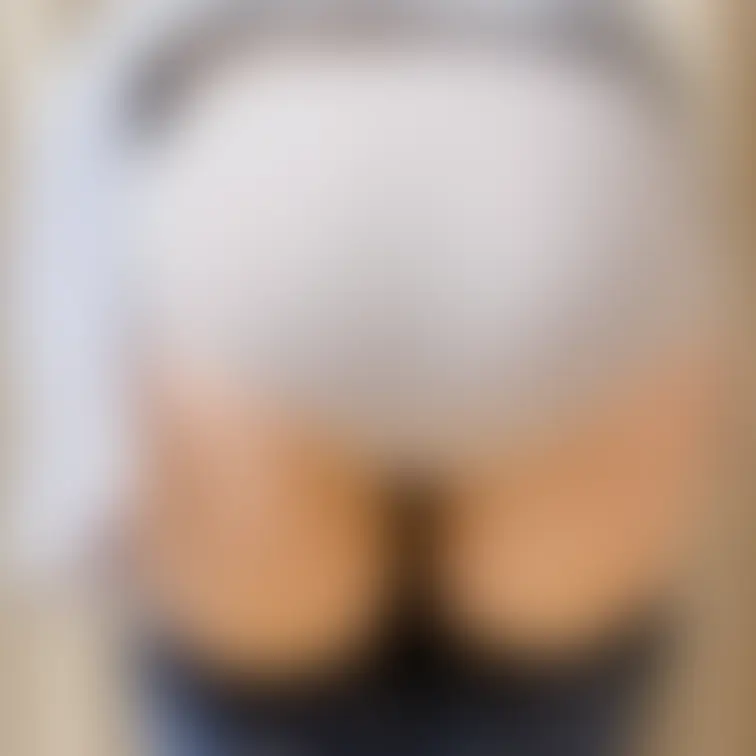 えいっ👀🌷