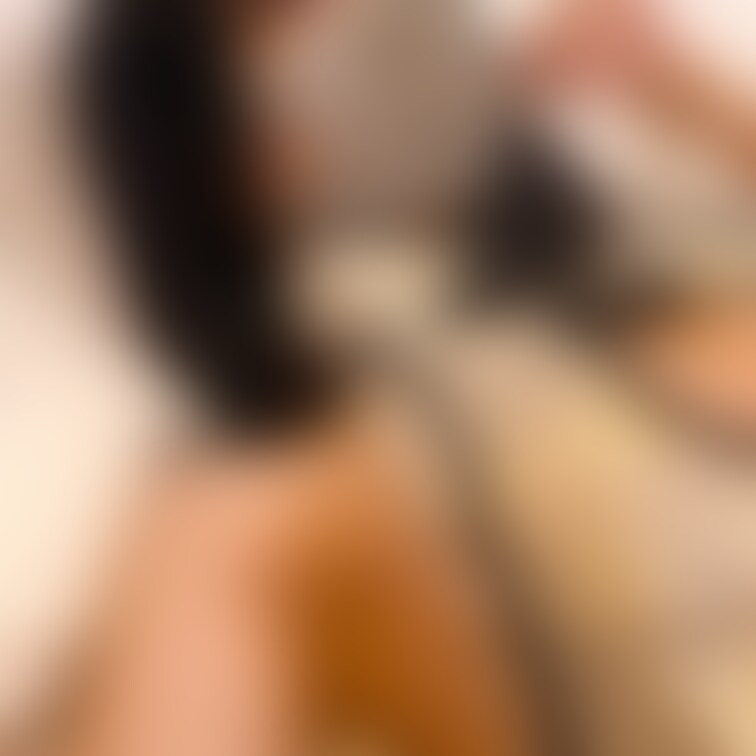 みんな土曜の夜は何してるの？💞

よみはこれから映画みちゃおっかな🎥
ジブリ大好き🌱