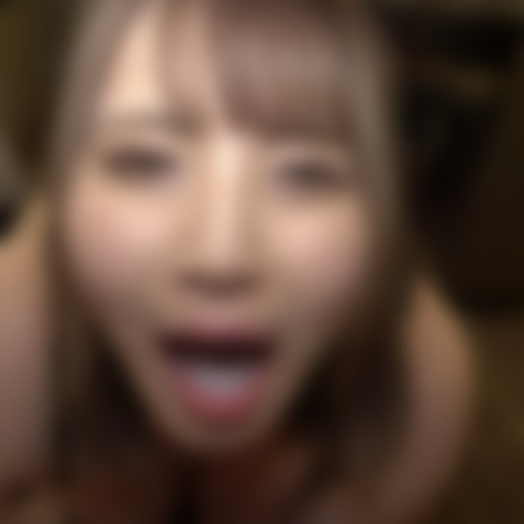 フェラで抜いて美味しそうに精子ごっくん😋
超むちむちギャルけつこのザーメン搾りごっくん激うまノーハンドフェラ③エロかっ