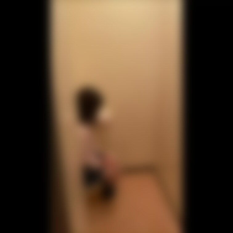 ［ファン限定フル動画］🎁

【素人】「チーズみたいな臭いするぅ」と僕のチンコを喉の奥までフェラする彼女。