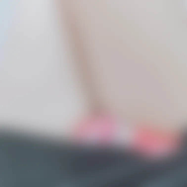 パンチラ〜