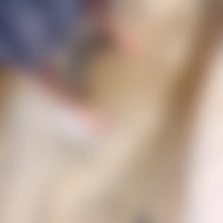 お膝の上に座っておもらししちゃうのにハマってしまいました・・・(,,. .,, )

パンツ履かずに普通に思いっきり