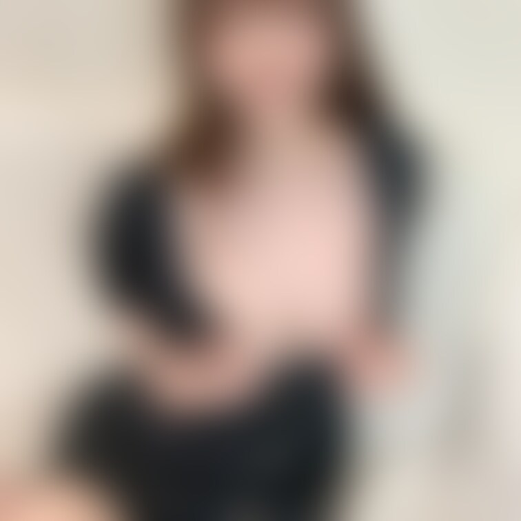 ブラジャーずりおろし笑