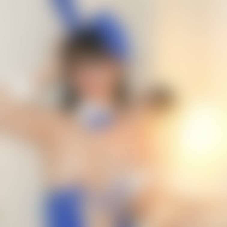 じつはこの時ビニールみたいな生地だからめっちゃ蒸れた🤫
おっぱい汁で曇ってる笑