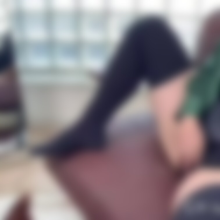 オナニー見せ合いっこ
別アングルです。