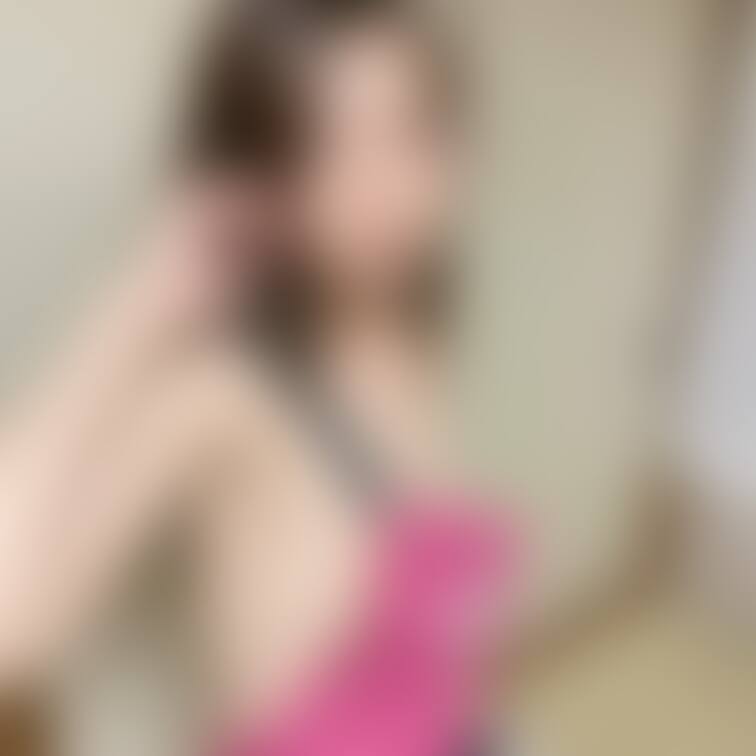 裸エプロン写真の続き♡
パート2です❤️