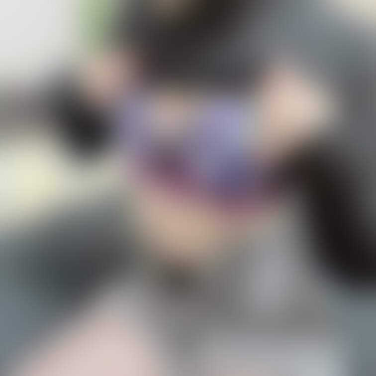 おはようございます☀️
写真も練習してるから撮りすぎた🤣
身体重視で撮ってみました♡
どのアングルが好き？😆
ス