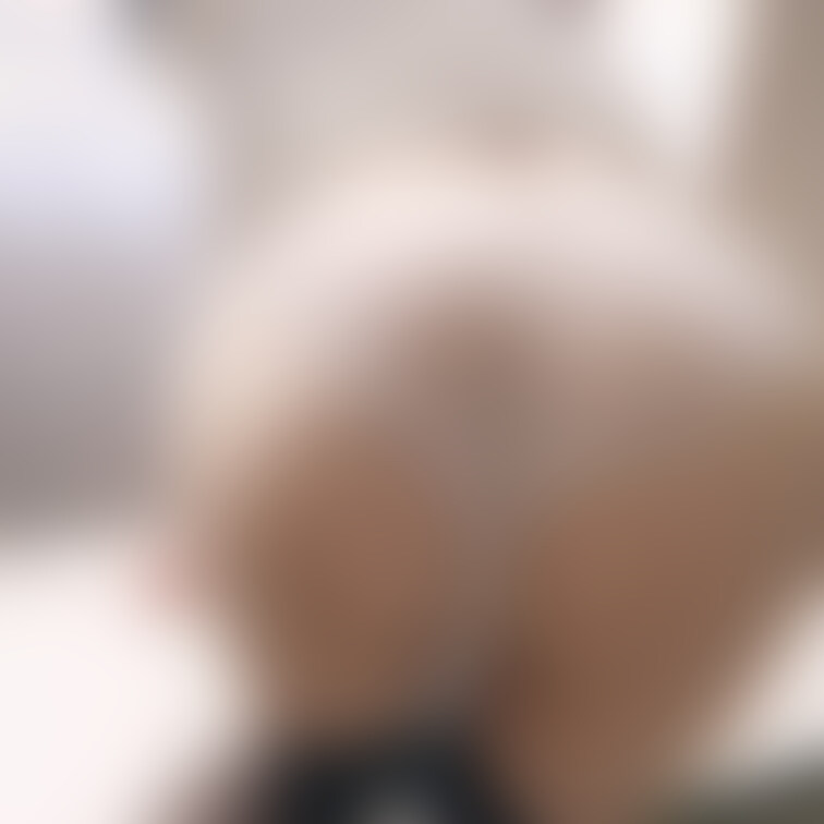 暖かくなると脱ぎたくなっちゃう奥さんです🥰🫶
デートに連れ出してください💋