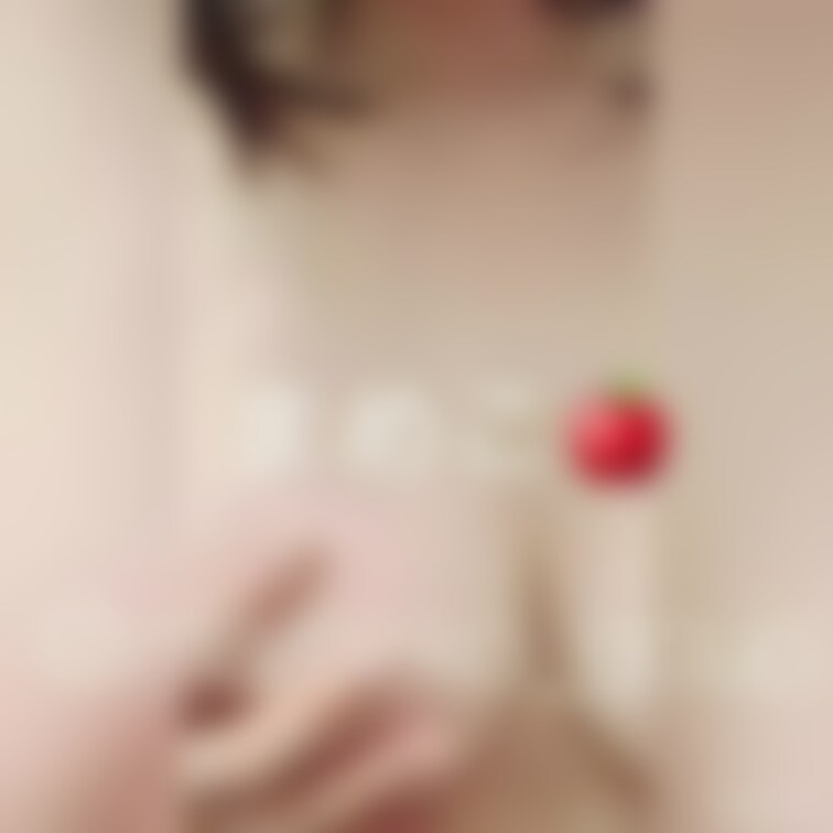 Gカップを揉み揉み感じちゃう動画だよ♡