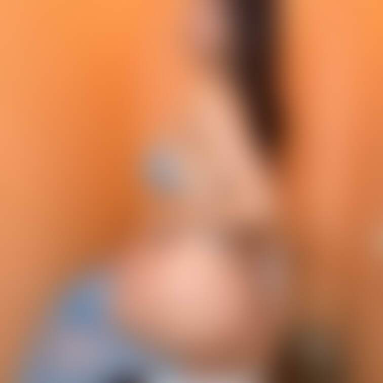 みんなが大好きな怜子のお尻の日です♬
このお尻で何して欲しいですか…？💓
コメントお待ちしてます♡