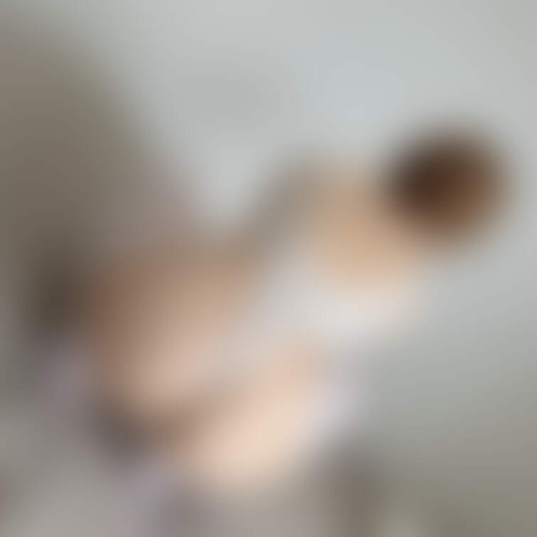 お尻に踏まれたい人？♡