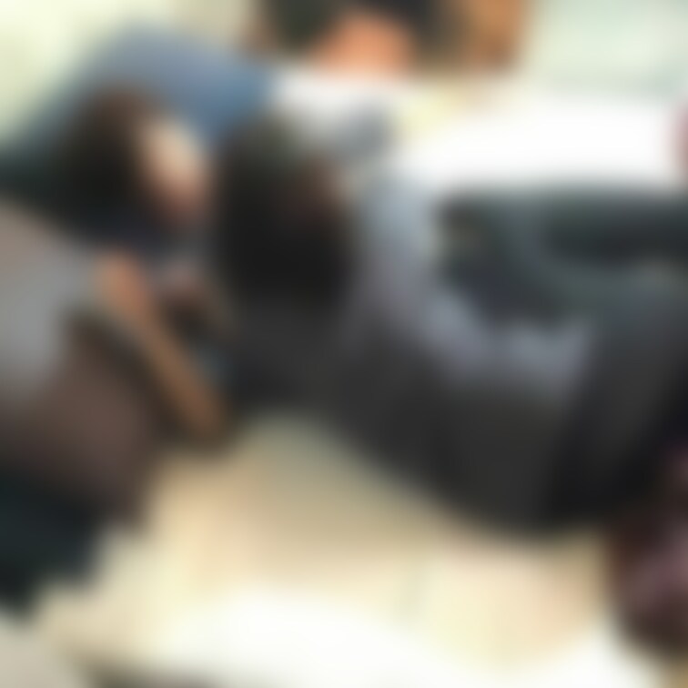 【ファン限定フル動画】🎁

【フル動画】寿司屋のバ◯ト終わってそのままバ◯ト着で彼氏の家でSEXするカップル。