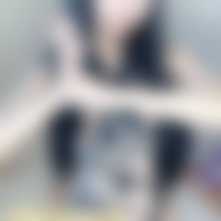 じー👀💕