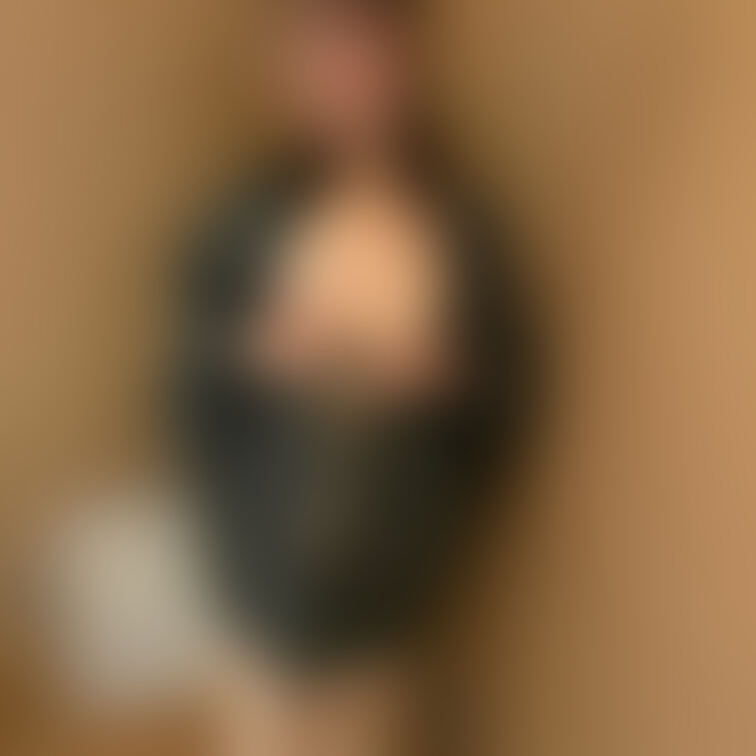 Xの続きです❤️知らないおじさんに貸し出されてきました😖浴衣着せられ、これからおかされちゃいます😖❤️
💋私