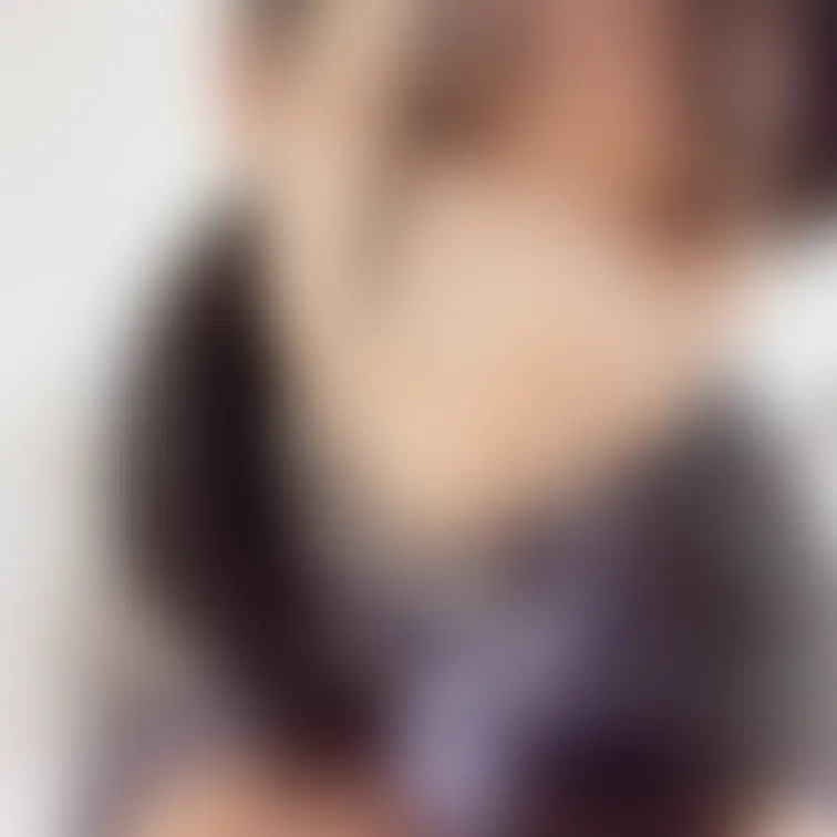 黒髪少女（20歳）制服おな動画。

真面目で大人しそうなのは見た目だけ。
ギャップがのある表情や仕草がとにかくエロ